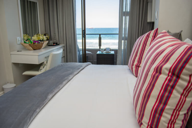 Bay-Lodge-Accommodation-in-Mossel-Bay-03