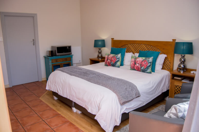 Bay-Lodge-Accommodation-in-Mossel-Bay-Room-2-01