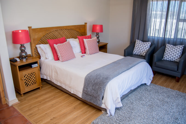 Bay-Lodge-Accommodation-in-Mossel-Bay-Room-3-01