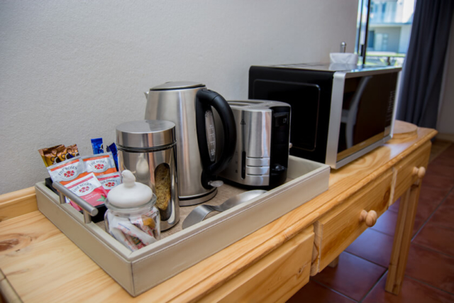 Bay-Lodge-Accommodation-in-Mossel-Bay-Room-3-06