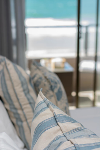 Bay-Lodge-Accommodation-in-Mossel-Bay-Superior-Luxury-Suite-2-03