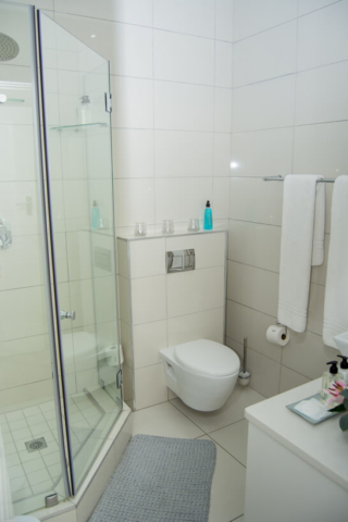 Bay-Lodge-Accommodation-in-Mossel-Bay-Superior-Luxury-Suite-2-09